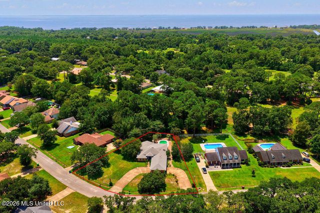 219 Tantallon Drive, Ocean Springs, MS 39564