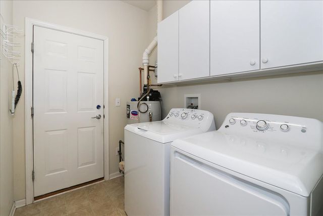 13024 Redstone Drive, Huntley, IL 60142