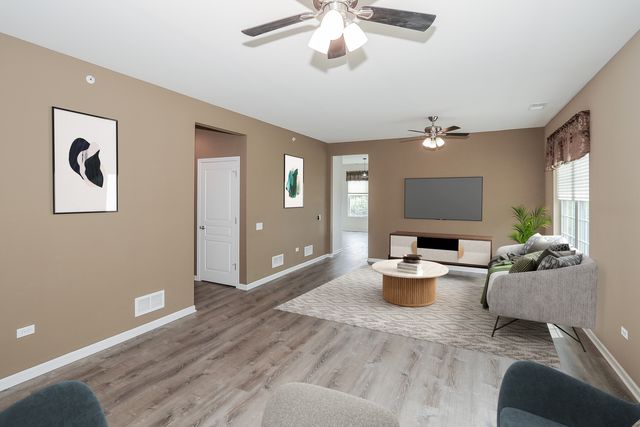 13024 Redstone Drive, Huntley, IL 60142