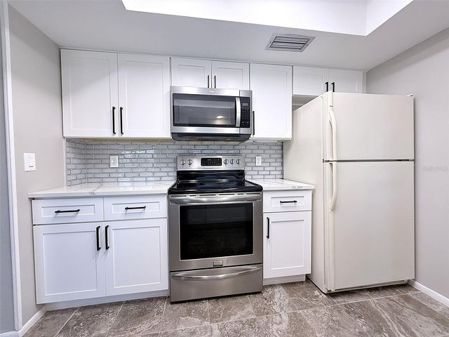 3082 CASCADE DRIVE, Clearwater, FL 33761