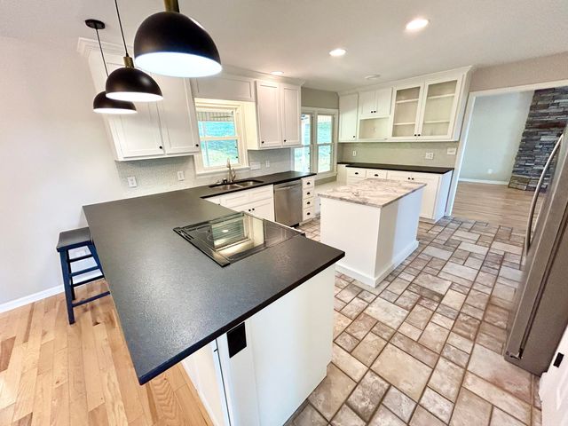 103 Rebel Drive, Somerset, KY 42501