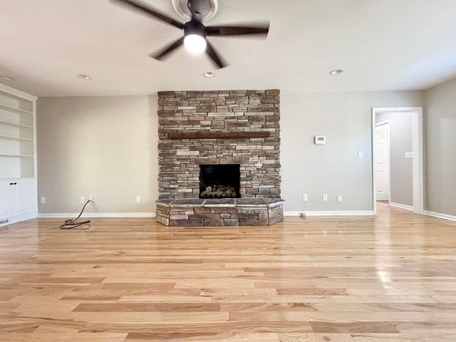 103 Rebel Drive, Somerset, KY 42501