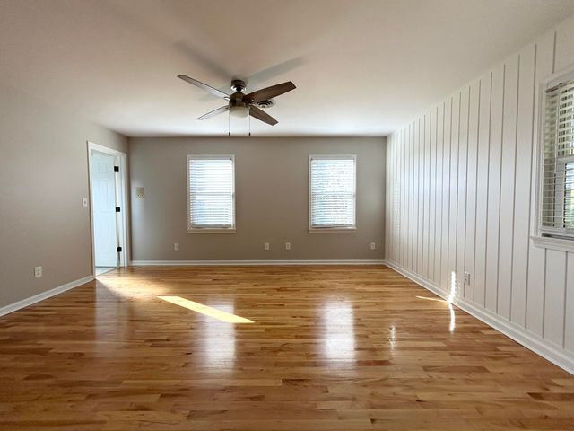 103 Rebel Drive, Somerset, KY 42501