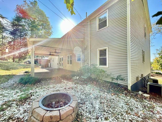 103 Rebel Drive, Somerset, KY 42501