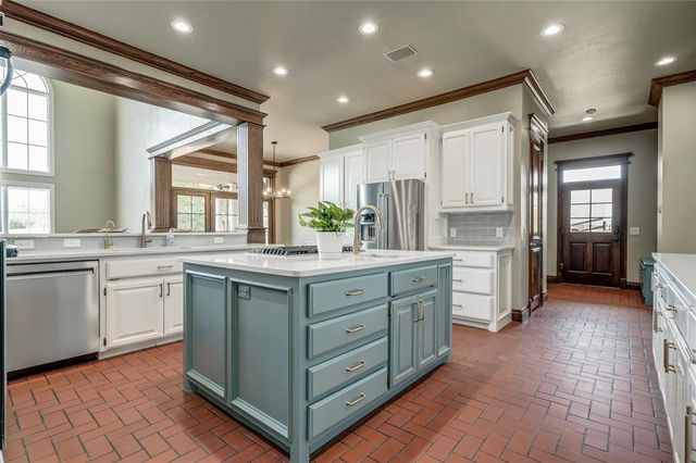 1709 Irvine Drive Drive, Edmond, OK 73025