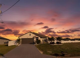 1923 NW 10th AVE, Cape Coral, FL 33993