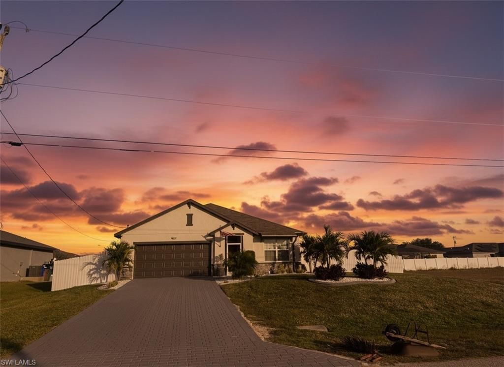 1923 NW 10th AVE, Cape Coral, FL 33993