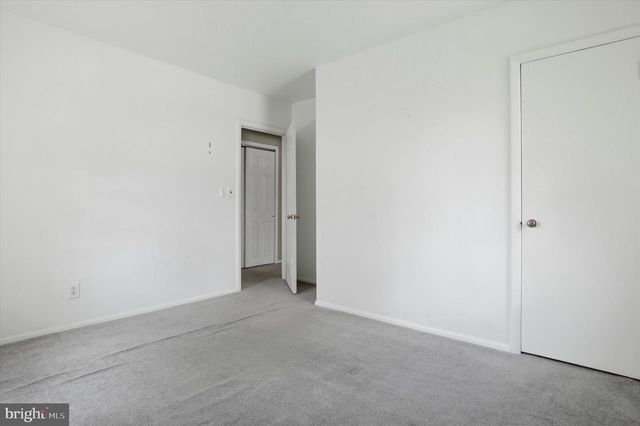 12 BETSY LN, Ambler, PA 19002