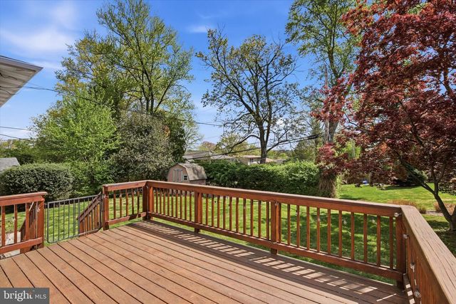 12 BETSY LN, Ambler, PA 19002