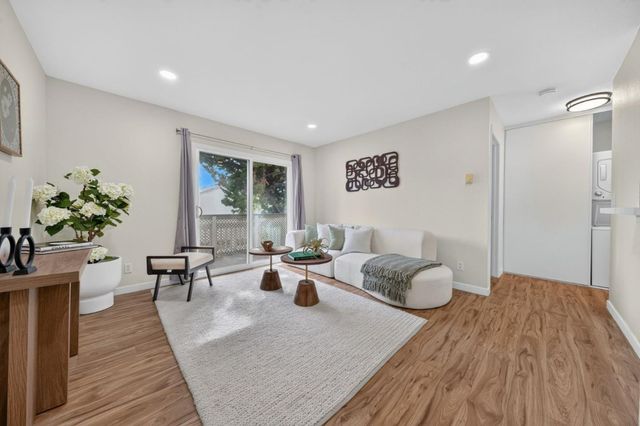 4036 Abbey Terrace 206, Fremont, CA 94536