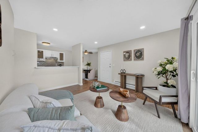 4036 Abbey Terrace 206, Fremont, CA 94536