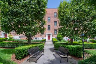 14 S Broadway 11-1A, Irvington, NY 10533