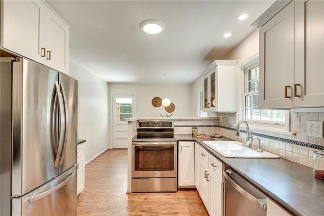 1275 Oak Grove Drive, Decatur, GA 30033