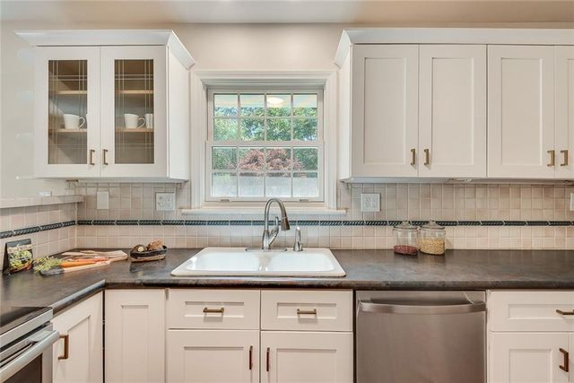 1275 Oak Grove Drive, Decatur, GA 30033