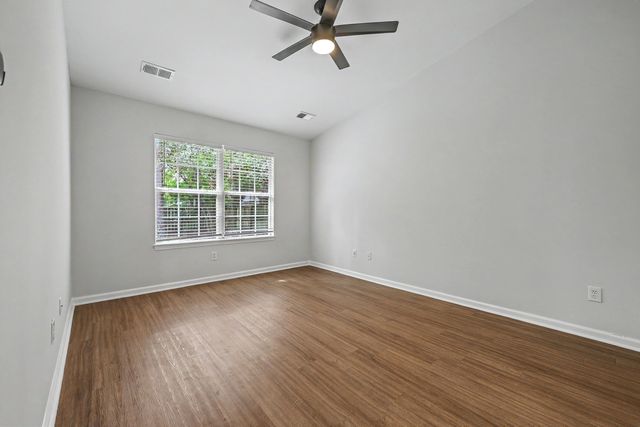 321 Jamestown Drive, Summerville, SC 29486