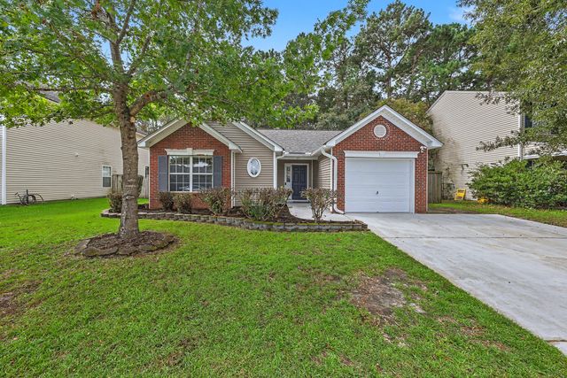 321 Jamestown Drive, Summerville, SC 29486