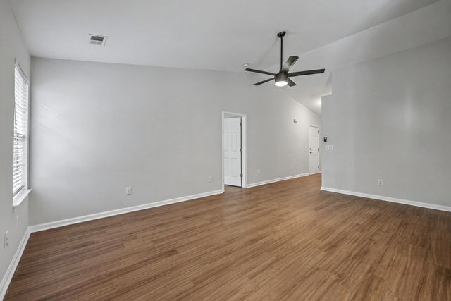 321 Jamestown Drive, Summerville, SC 29486