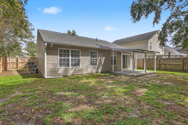 321 Jamestown Drive, Summerville, SC 29486