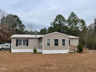 344 Pine Needles Drive, Lillington, NC 27546