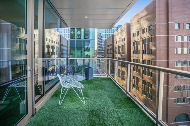 22 Liberty Dr 7M, Boston, MA 02210