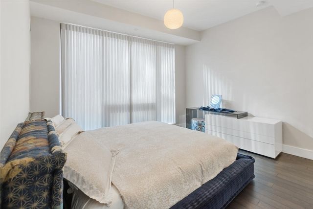 22 Liberty Dr 7M, Boston, MA 02210