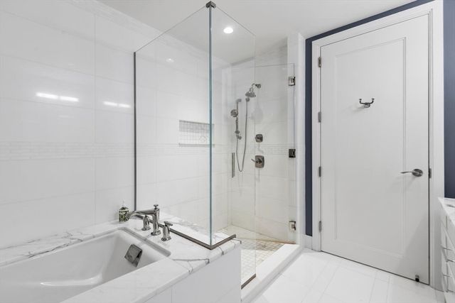 22 Liberty Dr 7M, Boston, MA 02210