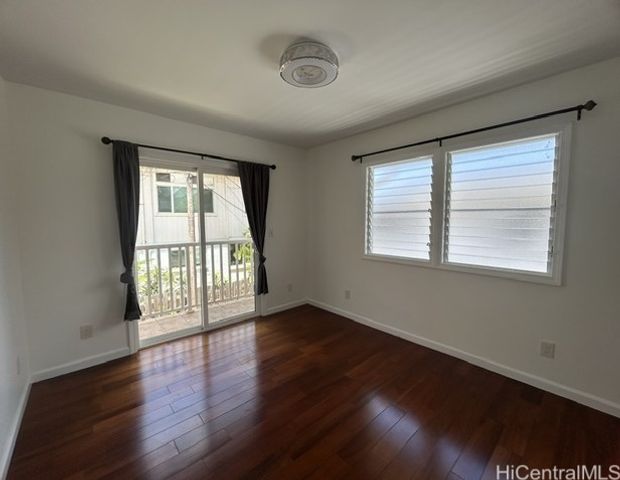 1122 11th Avenue A, Honolulu, HI 96816