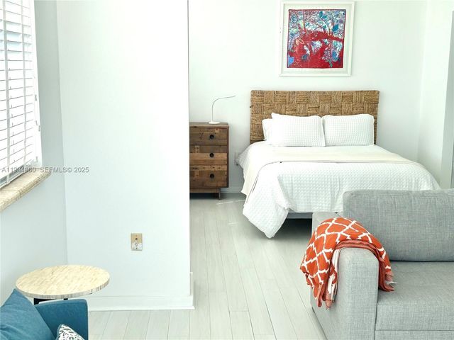 301 Ocean Dr 509, Miami Beach, FL 33139