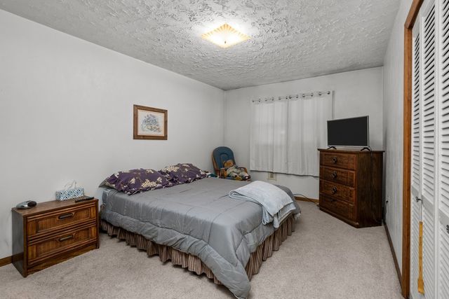 11213 22nd Street, Milan, IL 61264