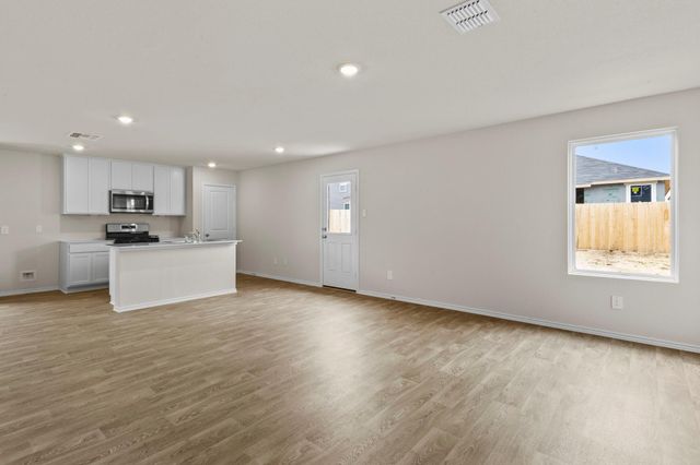 441 Low Pasture TRL, Maxwell, TX 78656