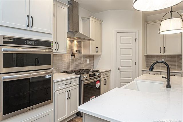 2512 Spring Valley Road, Fayetteville, NC 28303