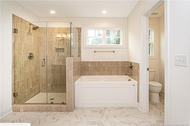 2512 Spring Valley Road, Fayetteville, NC 28303