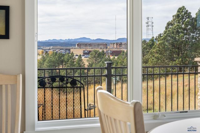 1537 TABLEROCK RD, Rapid City, SD 57701