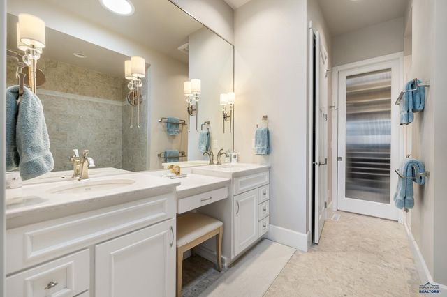 1537 TABLEROCK RD, Rapid City, SD 57701