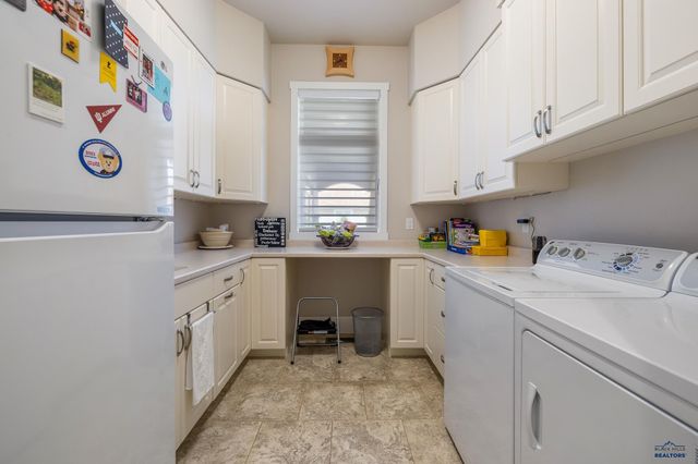 1537 TABLEROCK RD, Rapid City, SD 57701