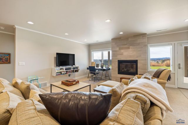 1537 TABLEROCK RD, Rapid City, SD 57701