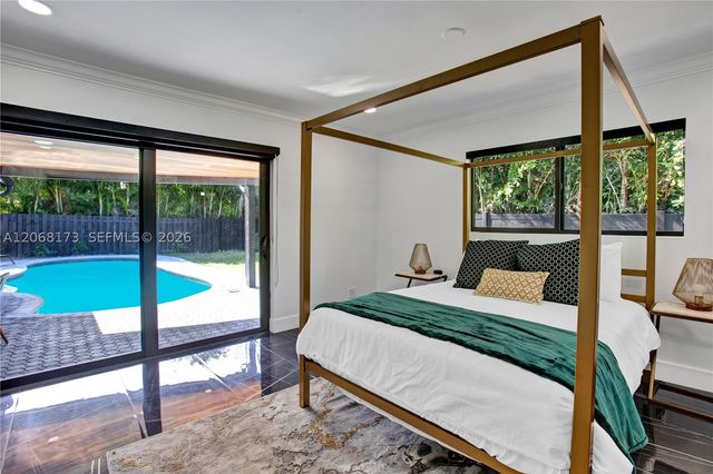 2457 NE 27th Ter, Fort Lauderdale, FL 33305