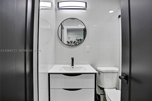 2457 NE 27th Ter, Fort Lauderdale, FL 33305