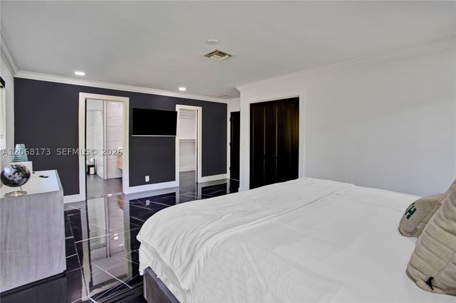 2457 NE 27th Ter, Fort Lauderdale, FL 33305
