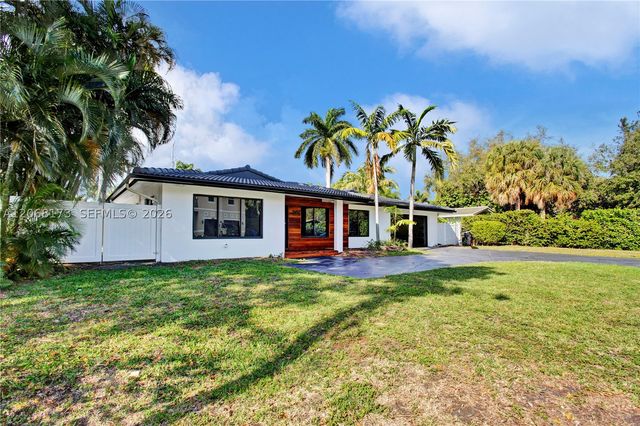 2457 NE 27th Ter, Fort Lauderdale, FL 33305