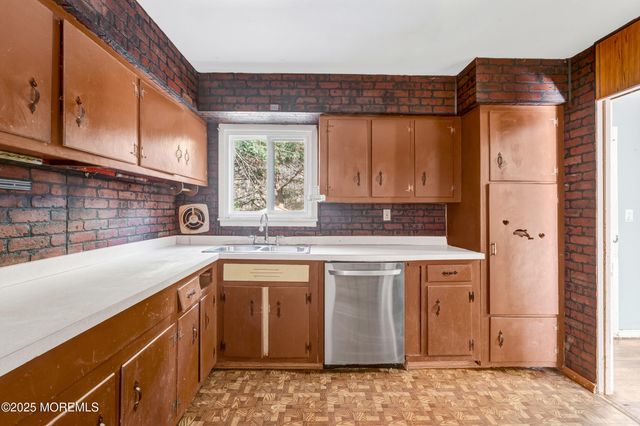 9 Jeanne Drive, Neptune Township, NJ 07753