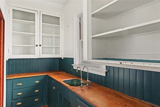 71 Bernard Street, Providence, RI 02905