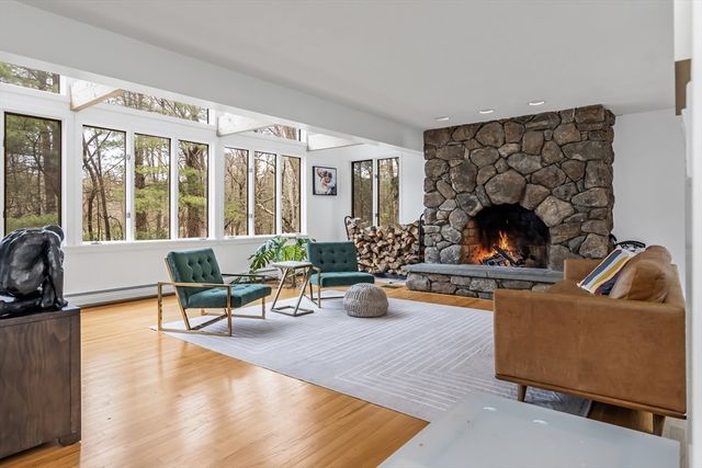 351 Main St, Boxford, MA 01921