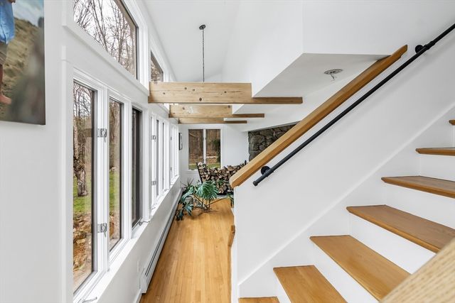 351 Main St, Boxford, MA 01921