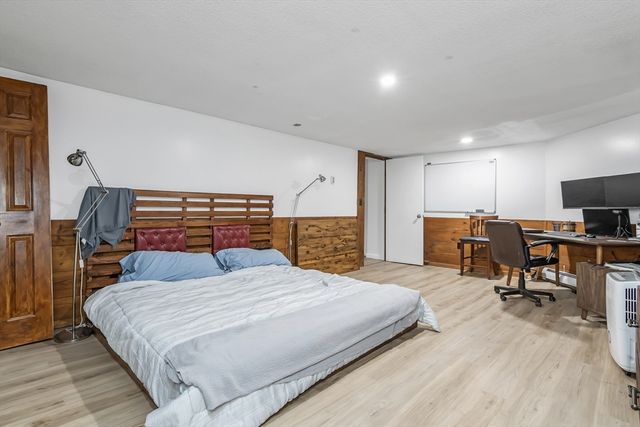 351 Main St, Boxford, MA 01921