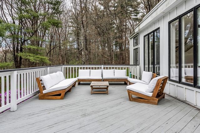 351 Main St, Boxford, MA 01921