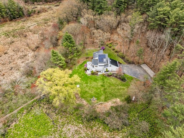 351 Main St, Boxford, MA 01921