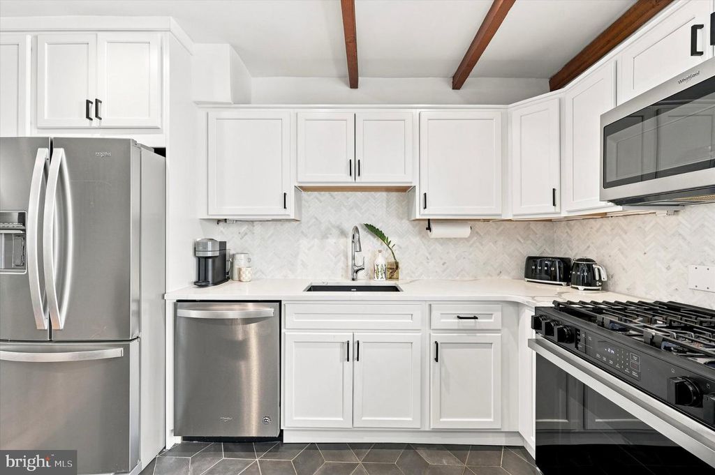 750 N TAYLOR ST, PHILADELPHIA, PA 19130 — photo 5