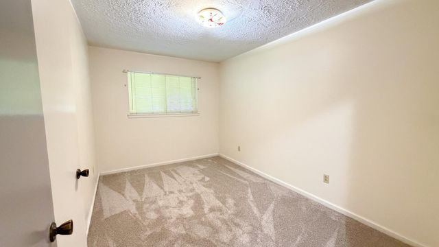 6230 Knollwest Drive, Houston, TX 77072