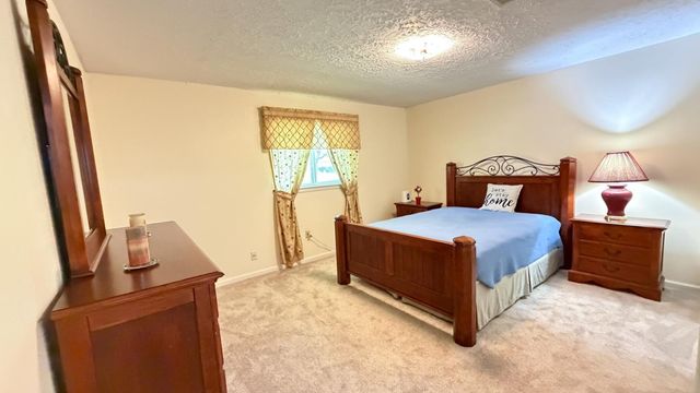 6230 Knollwest Drive, Houston, TX 77072